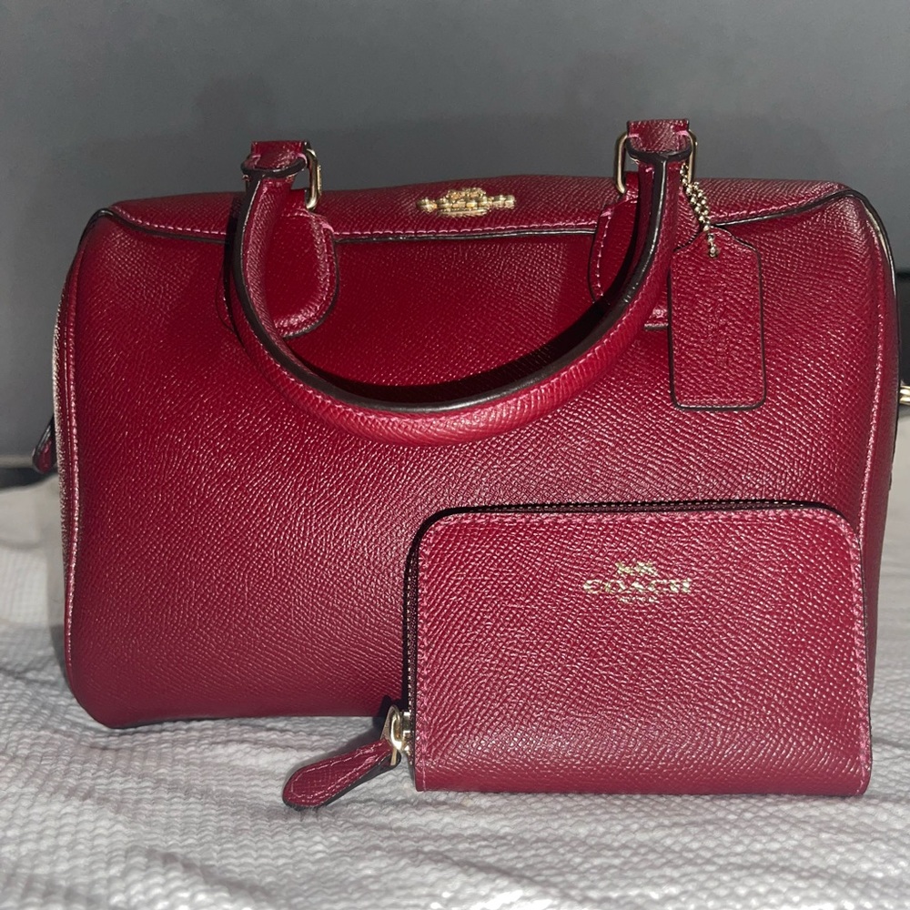 Coach Crossbody Bennett Bag with Wallett